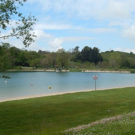 Camping Du Moulin Hotel Meyrieu-les-Etangs Exterior photo