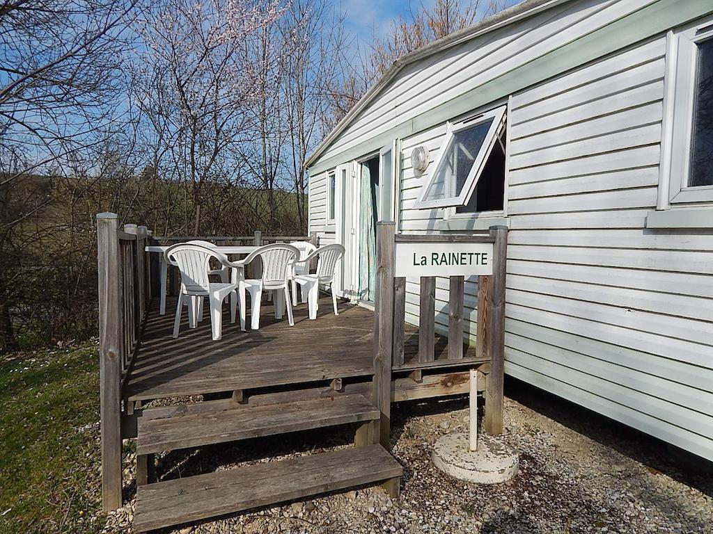 Camping Du Moulin Hotel Meyrieu-les-Etangs Room photo