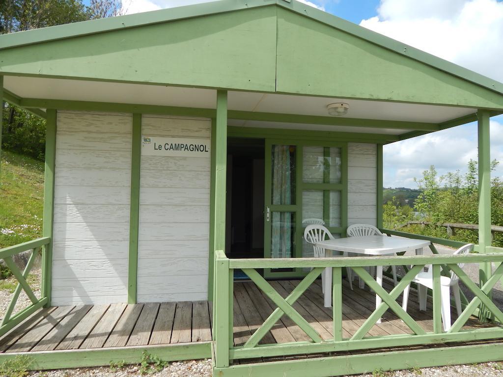 Camping Du Moulin Hotel Meyrieu-les-Etangs Room photo
